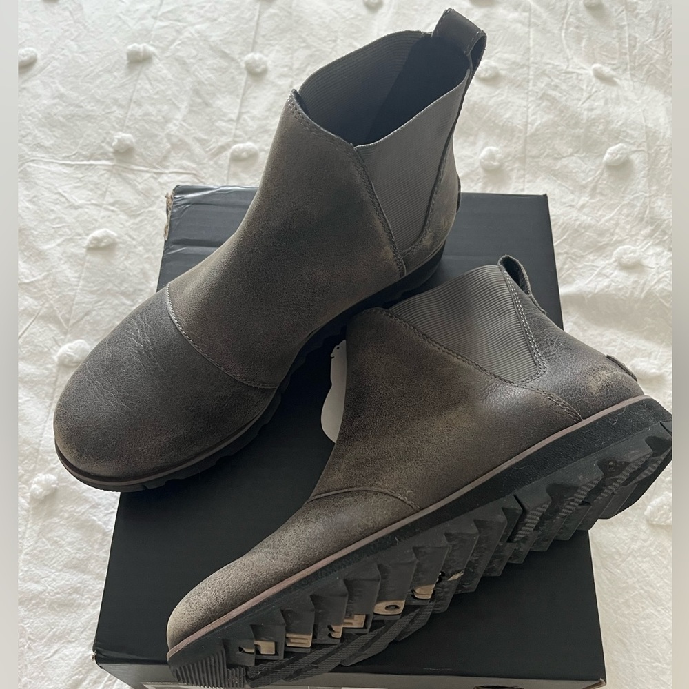 Sorel Chelsea Harlow Boots